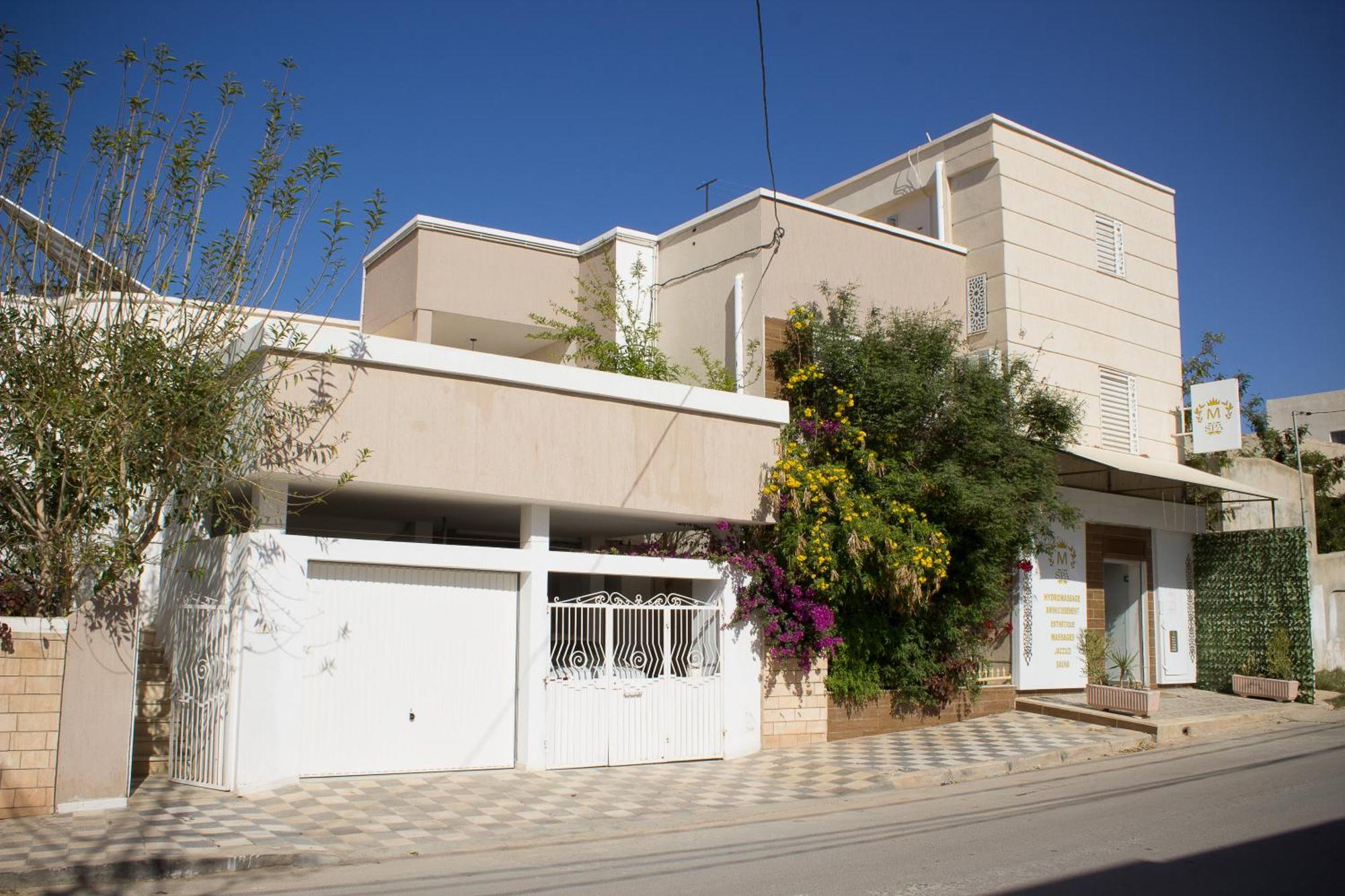 Beau Sejour Hebergement Et Spa قابس المظهر الخارجي الصورة